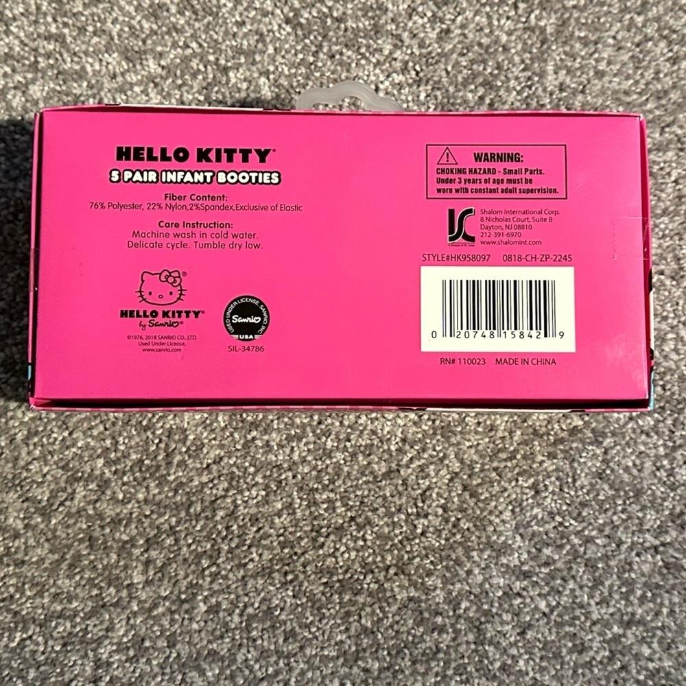 Genuine Hello Kitty Baby booties cute socks 5 pack - Picture 4 of 4